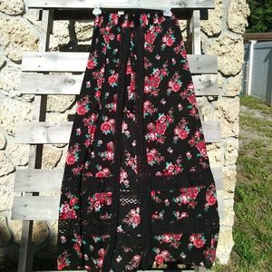 FINAL PRICE Shorts with attached skirt